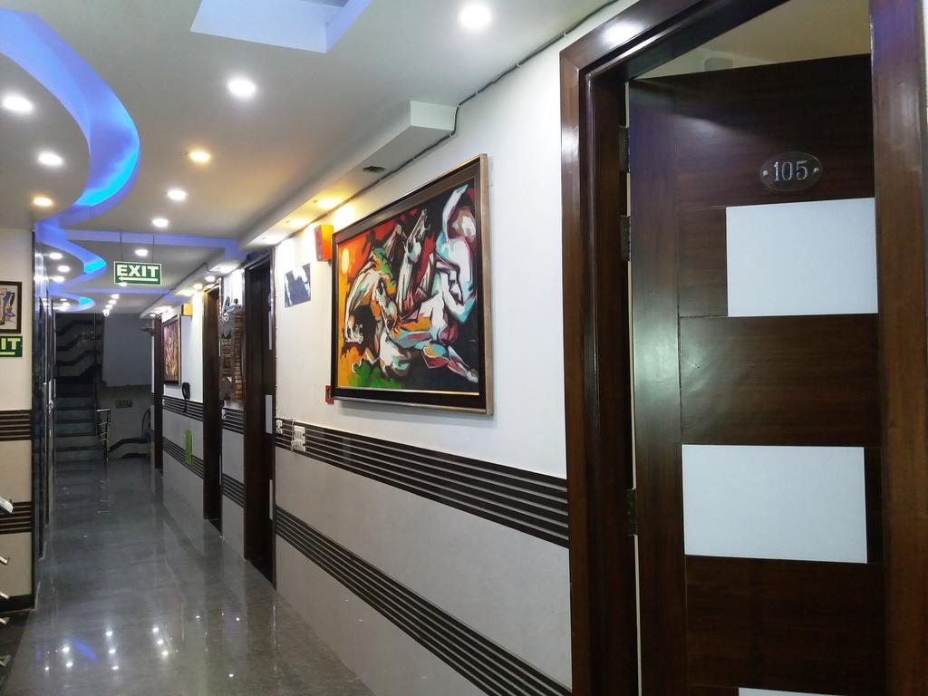 Hotel Station View Opposite New Delhi Railway Hotel 3*