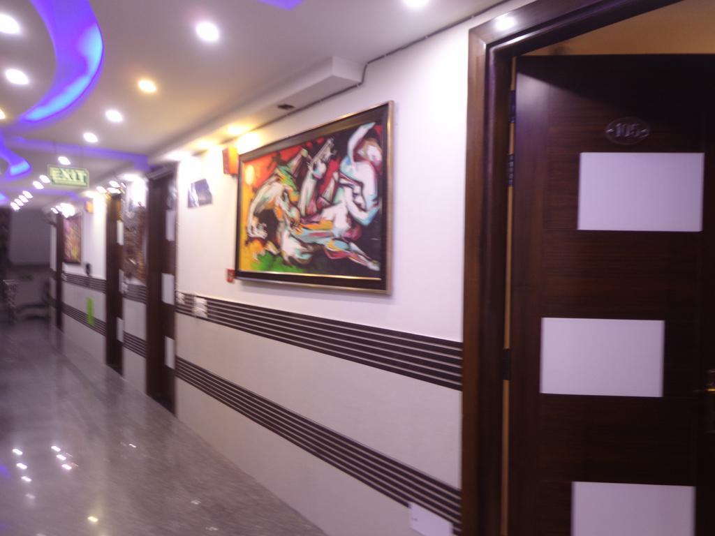 Hotel Station View Opposite New Delhi Railway Hotel 3*