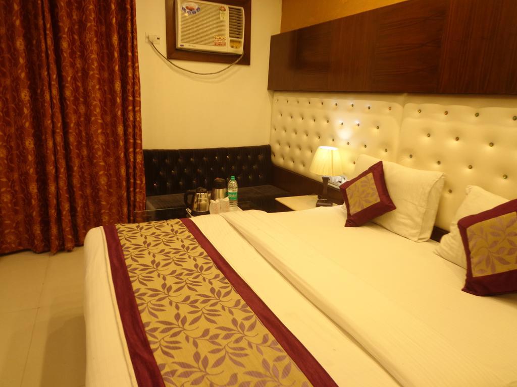 Hotel Station View Opposite New Delhi Railway Hotel